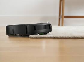 Robotický vysavač iRobot Roomba i7+ 

 obrázek produktu 38 z 43