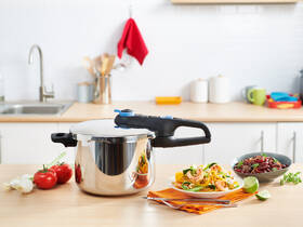 Tlakový hrnec Tefal P2584401, 8 l nerez

 obrázek produktu 5 z 11