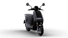 Elektroskútr Segway E300SE černý

 obrázek produktu 6 z 24