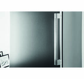 Mraznička Whirlpool UW8 F2C XBI N 2 nerez
