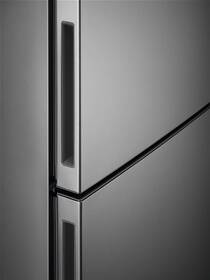 Chladnička s mrazničkou Electrolux LNT5MF32U0 nerez

 obrázek produktu 8 z 10