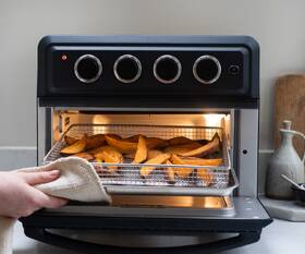 Fritéza horkovzdušná Cuisinart TOA60E 

 obrázek produktu 23 z 36