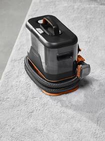 Víceúčelový vysavač Rowenta IN5011F0 Clean It černá barva
