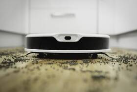 Robotický vysavač Concept VR3350 bílá barva
