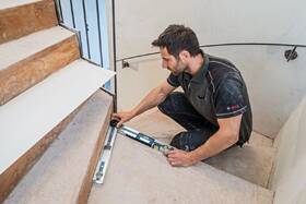 Úhloměr Bosch Professional GAM 220 MF 

 obrázek produktu 2 z 5