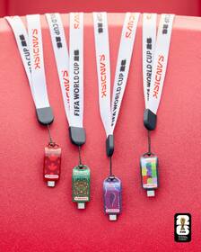 USB Flash SANDISK USB-C Flash Drive FIFA WorldCup 2026 128GB zlatý

 obrázek produktu 3 z 5