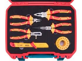 Sada nářadí Total tools THKITH1601 (16 ks) 

 obrázek produktu 1 z 5