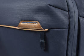 Brašna Peak Design Everyday Sling 6L (v2) modrá

 obrázek produktu 3 z 7