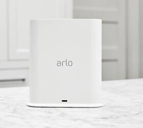 Řídicí jednotka Arlo SmartHub Base Station s úložištěm Micro SD bílá

 obrázek produktu 3 z 3
