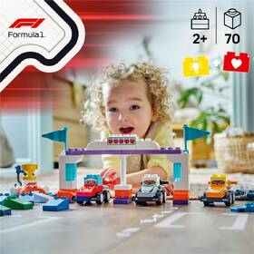 Stavebnice LEGO® DUPLO® 10445 Závodní auta a řidiči týmu F1® 

 obrázek produktu 6 z 9