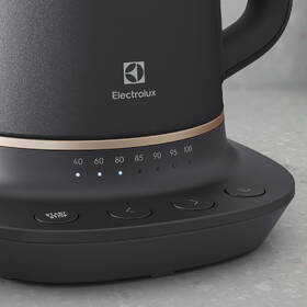 Rychlovarná konvice Electrolux E7K1-6BP 

 obrázek produktu 2 z 6