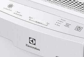 Čistička vzduchu Electrolux EAP150 bílá

 obrázek produktu 12 z 12