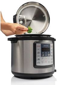 Multifunkční hrnec Gorenje MC6MBK stříbrná barva
