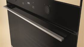 Trouba Whirlpool WOI78PU0SXA černá barva
