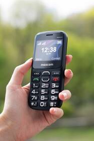 Mobilní telefon MaxCom Comfort MM443 černý

 obrázek produktu 9 z 10