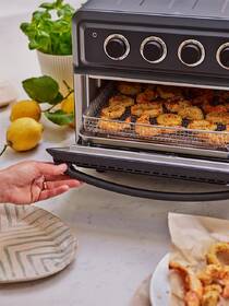 Fritéza horkovzdušná Cuisinart TOA60E 

 obrázek produktu 33 z 36