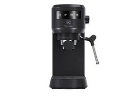 Pákový kávovar Electrolux E6EC1-6BST 

 obrázek produktu 3 z 17
