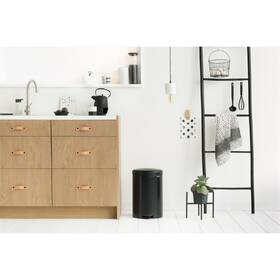 Odpadkový koš Brabantia NewIcon 20 l, matt black černý

 obrázek produktu 5 z 5
