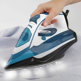 Žehlička Black+Decker BXIR2402E bílá/modrá

 obrázek produktu 3 z 9