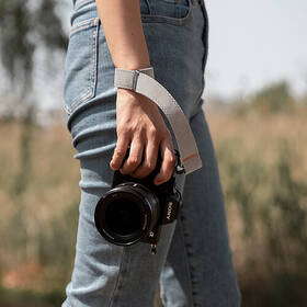 Popruh PGYTECH Camera Wrist Strap (Oak Grey) šedé

 obrázek produktu 1 z 3