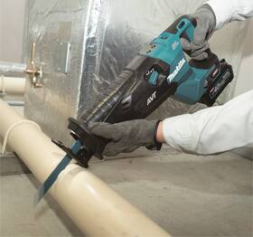 Pila ocaska Makita JR002GM201 Li-ion XGT 40V/4,0Ah,kufr (s baterií) 

 obrázek produktu 7 z 9