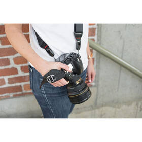 Popruh Peak Design Clutch černé

 obrázek produktu 6 z 7