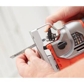 Přímočará pila Black-Decker BES610-QS 

 obrázek produktu 2 z 4