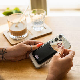 Peněženka FIXED MagWallet s lokátorem a podporou Find My černá

 obrázek produktu 9 z 12
