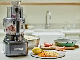 Kuchyňský robot Cuisinart FP1300BE 

 obrázek produktu 9 z 13