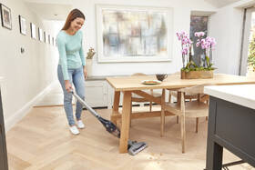Tyčový vysavač Black-Decker SVB520JW-QW 

 obrázek produktu 2 z 14