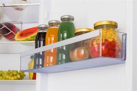 Chladnička s mrazničkou Amica KGCR 387100 B béžová barva
