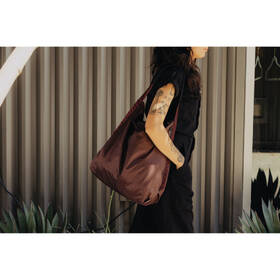 Taška Peak Design Packable Tote 12L (v2) vínová

 obrázek produktu 2 z 3