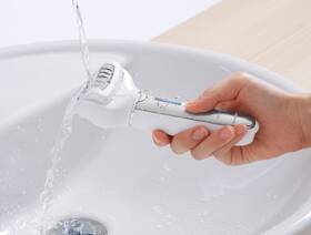 Epilátor Panasonic ES-EL9A-S503 stříbrný

 obrázek produktu 11 z 15