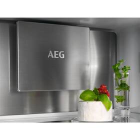 Chladnička s mrazničkou AEG TSC8M183DC bílá

 obrázek produktu 3 z 12
