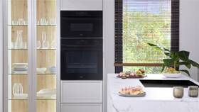 Mikrovlnná trouba Amica AMMB34E2GB černá barva
