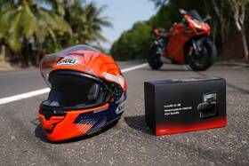 Outdoorová kamera Insta360 GO 3S 128 GB Motorcycle In-Helmet POV Bundle černý

 obrázek produktu 17 z 19