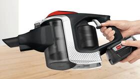 Tyčový vysavač Bosch BSS81POW (s baterií) černý

 obrázek produktu 7 z 11