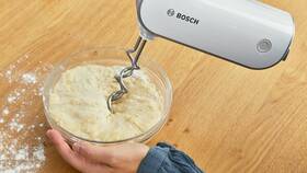 Ruční šlehač Bosch MFQ49300 bílý

 obrázek produktu 11 z 13