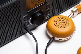 Internetový radiopřijímač Technaxx TX-153 černý

 obrázek produktu 4 z 10