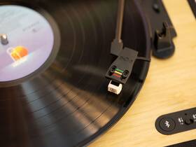 Gramofon Marley Revolution černý/hnědý

 obrázek produktu 5 z 8