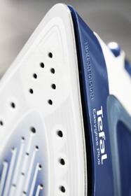 Žehlička Tefal FV5735E0 modrá barva
