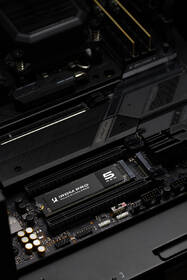 SSD Goodram IRDM PRO 4TB NVMe 
