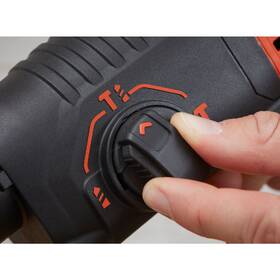 Kladivo Black-Decker BEHS01K-QS 650W 

 obrázek produktu 3 z 4