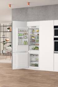 Chladnička s mrazničkou Whirlpool WHC18 T322 bílá

 obrázek produktu 10 z 12