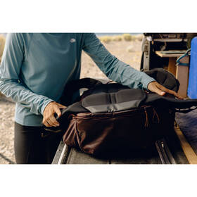 Batoh Peak Design Outdoor Backpack 45L vínový

 obrázek produktu 9 z 11