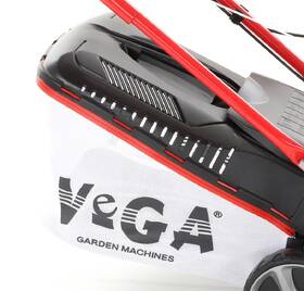 Sekačka VeGA 424 SDX 
