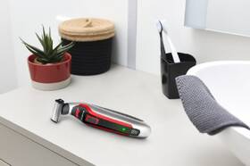 Zastřihovač multifunkční Rowenta TN604MF0 Forever Sharp Formula 1® 

 obrázek produktu 10 z 27