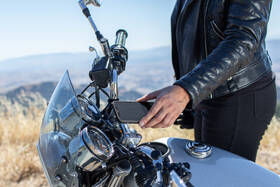 Držák na mobil Peak Design Motorcycle Bar Mount černý

 obrázek produktu 10 z 10