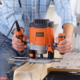 Frézka horní Black-Decker KW1200E-QS 

 obrázek produktu 4 z 6