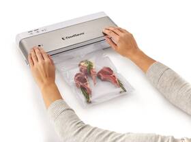 Svářečka fólií FoodSaver VS0100X stříbrná/bílá

 obrázek produktu 4 z 4
